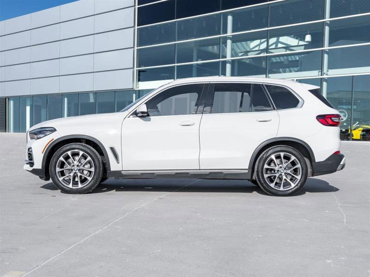 2021 BMW X5 xDrive40i 4WD 12-way Driver Seat Auto Leveling Hea Photo2