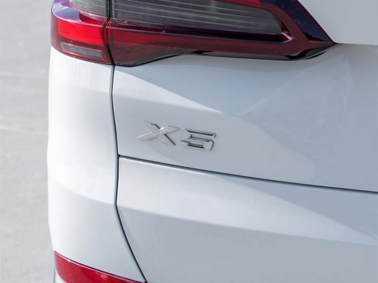 2021 BMW X5 xDrive40i 4WD 12-way Driver Seat Auto Leveling Hea Photo