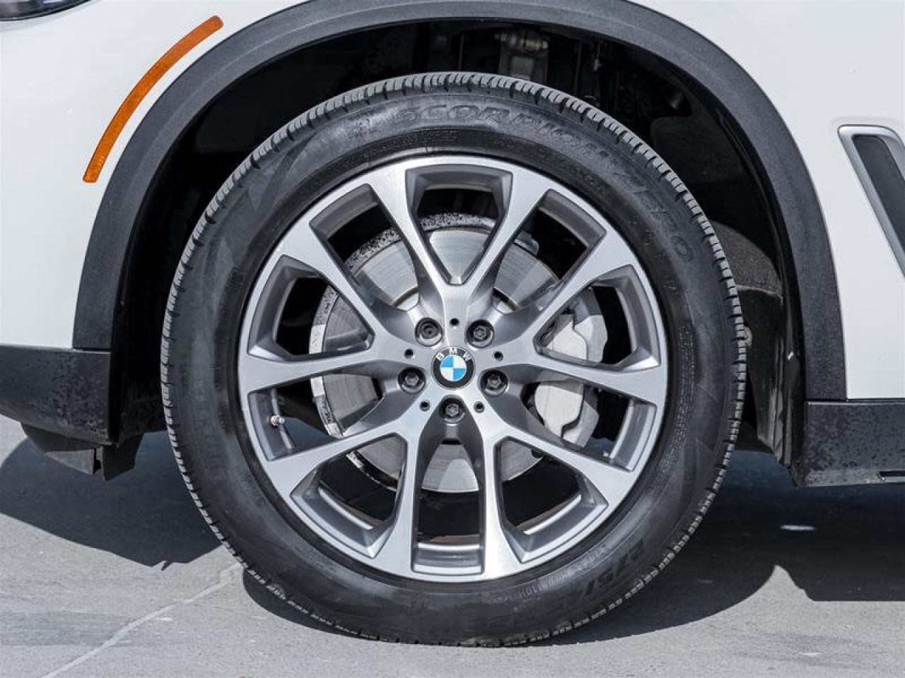 2021 BMW X5 xDrive40i 4WD 12-way Driver Seat Auto Leveling Hea Photo