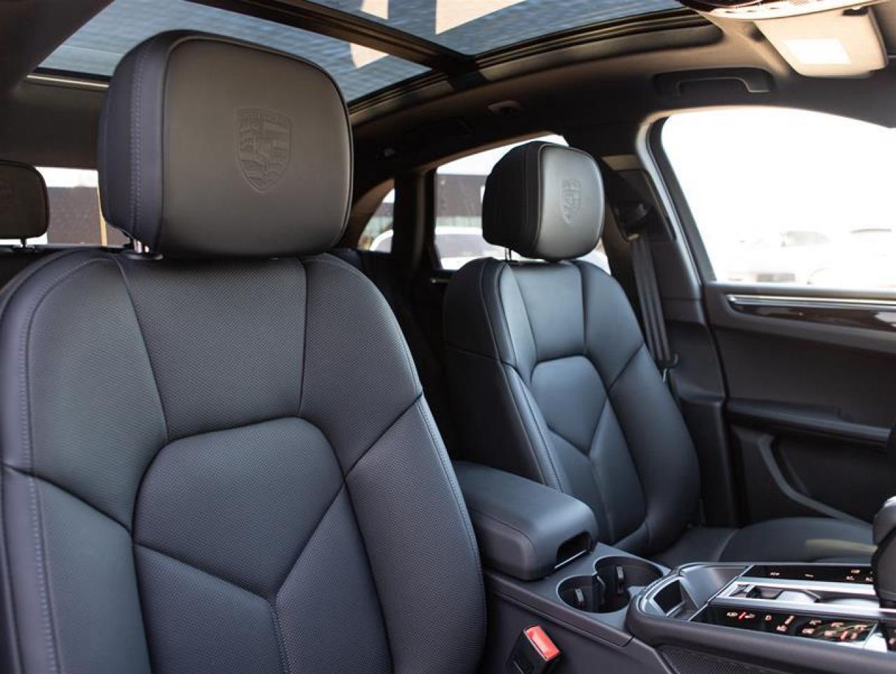 2026 Porsche Macan S AWD Photo