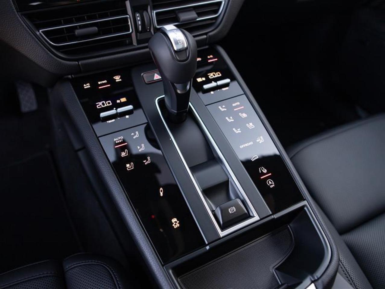 2026 Porsche Macan S AWD Photo