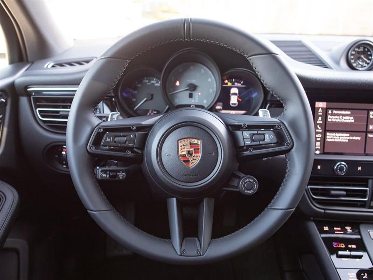 2026 Porsche Macan S AWD Photo