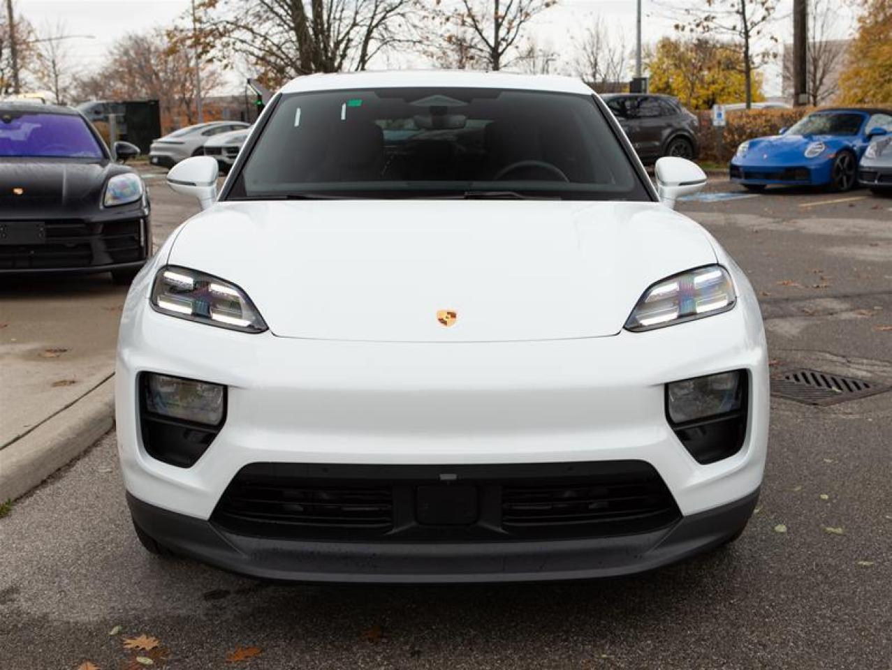 2024 Porsche Macan Electric 4 AWD Photo