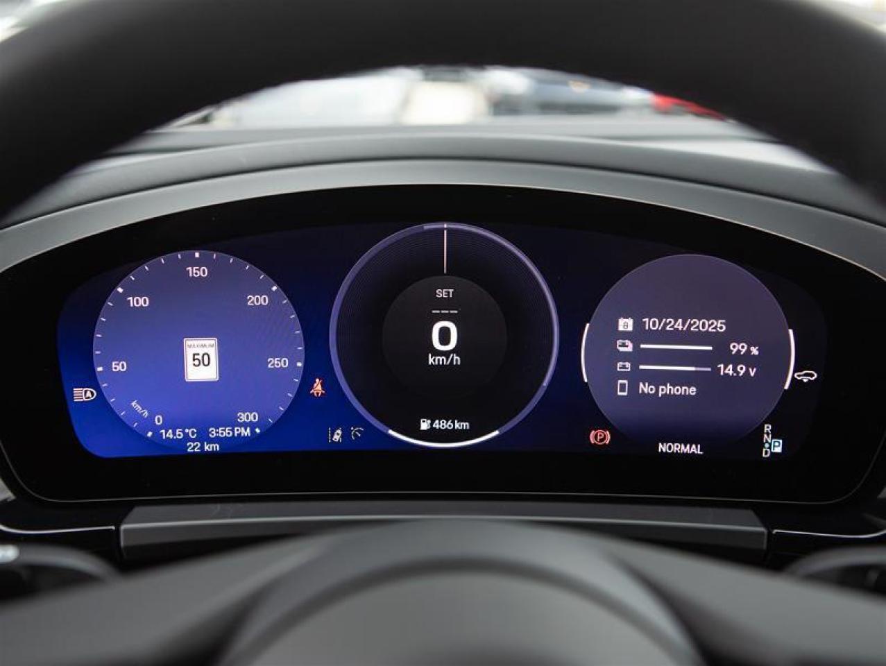 2025 Porsche Macan Electric 4S AWD Photo