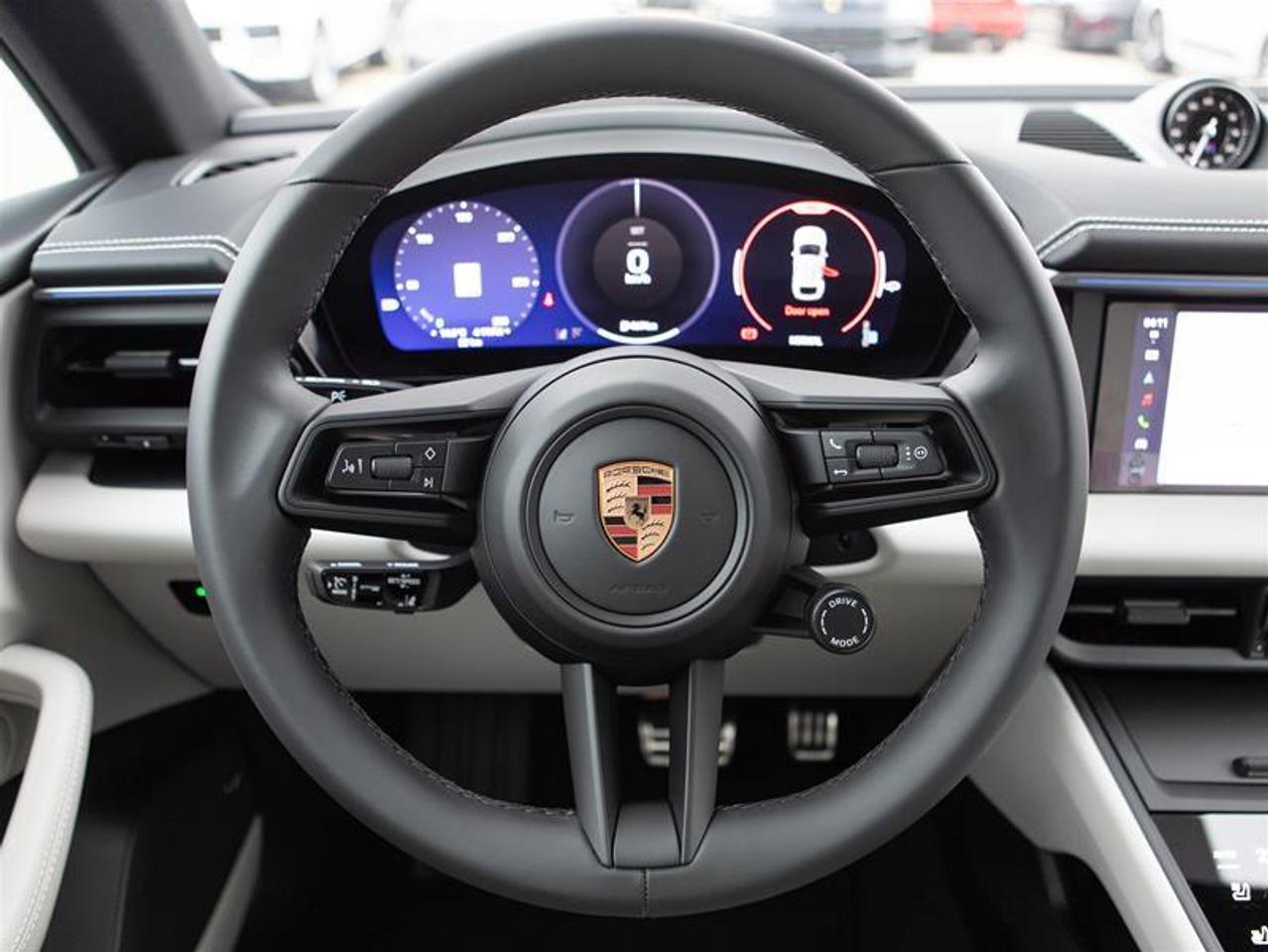 2025 Porsche Macan Electric 4S AWD Photo