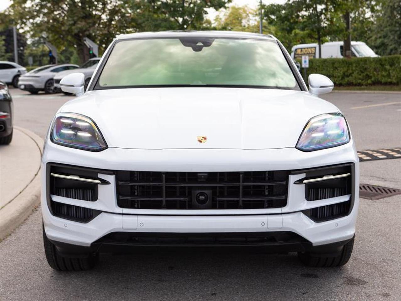 2024 Porsche Cayenne S Coupe AWD Photo