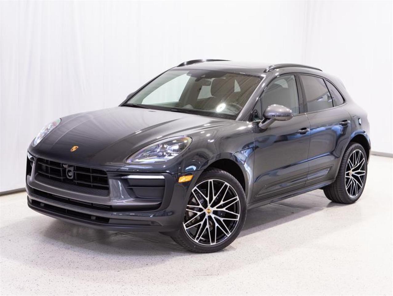 2026 Porsche Macan T AWD Photo