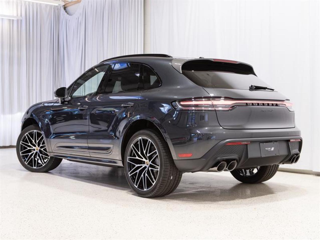 2026 Porsche Macan T AWD Photo