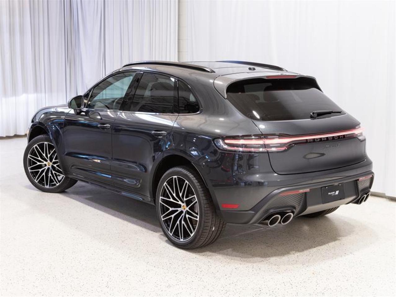 2026 Porsche Macan T AWD Photo