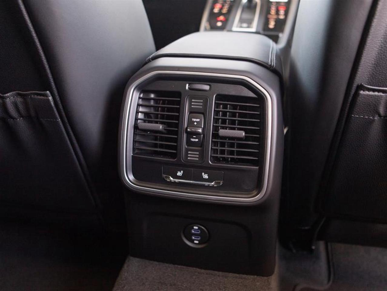 2026 Porsche Macan T AWD Photo