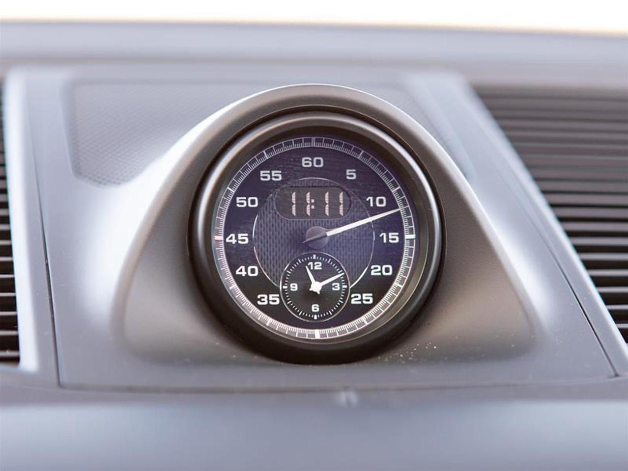 2026 Porsche Macan T AWD Photo