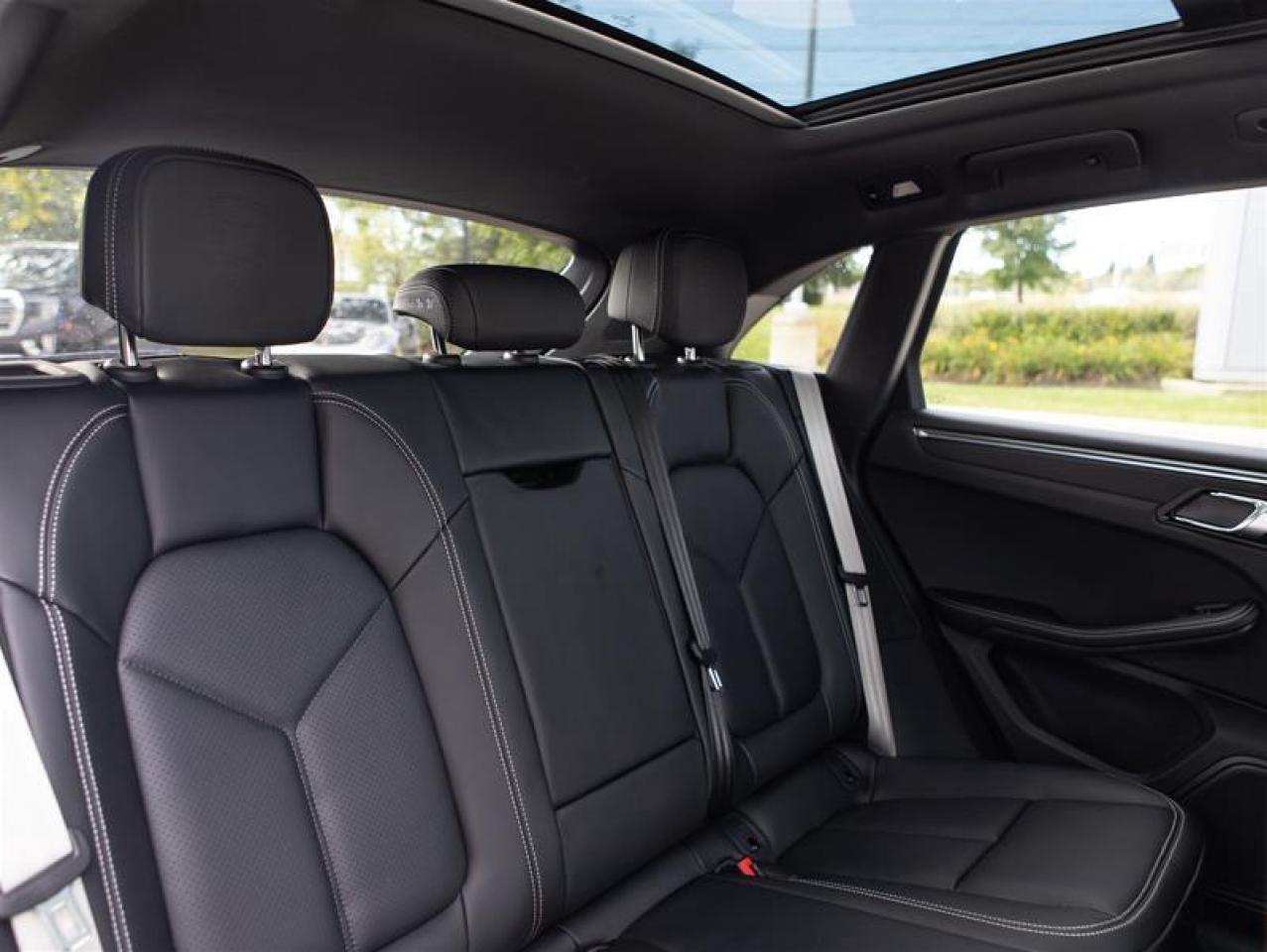 2025 Porsche Macan T AWD Photo