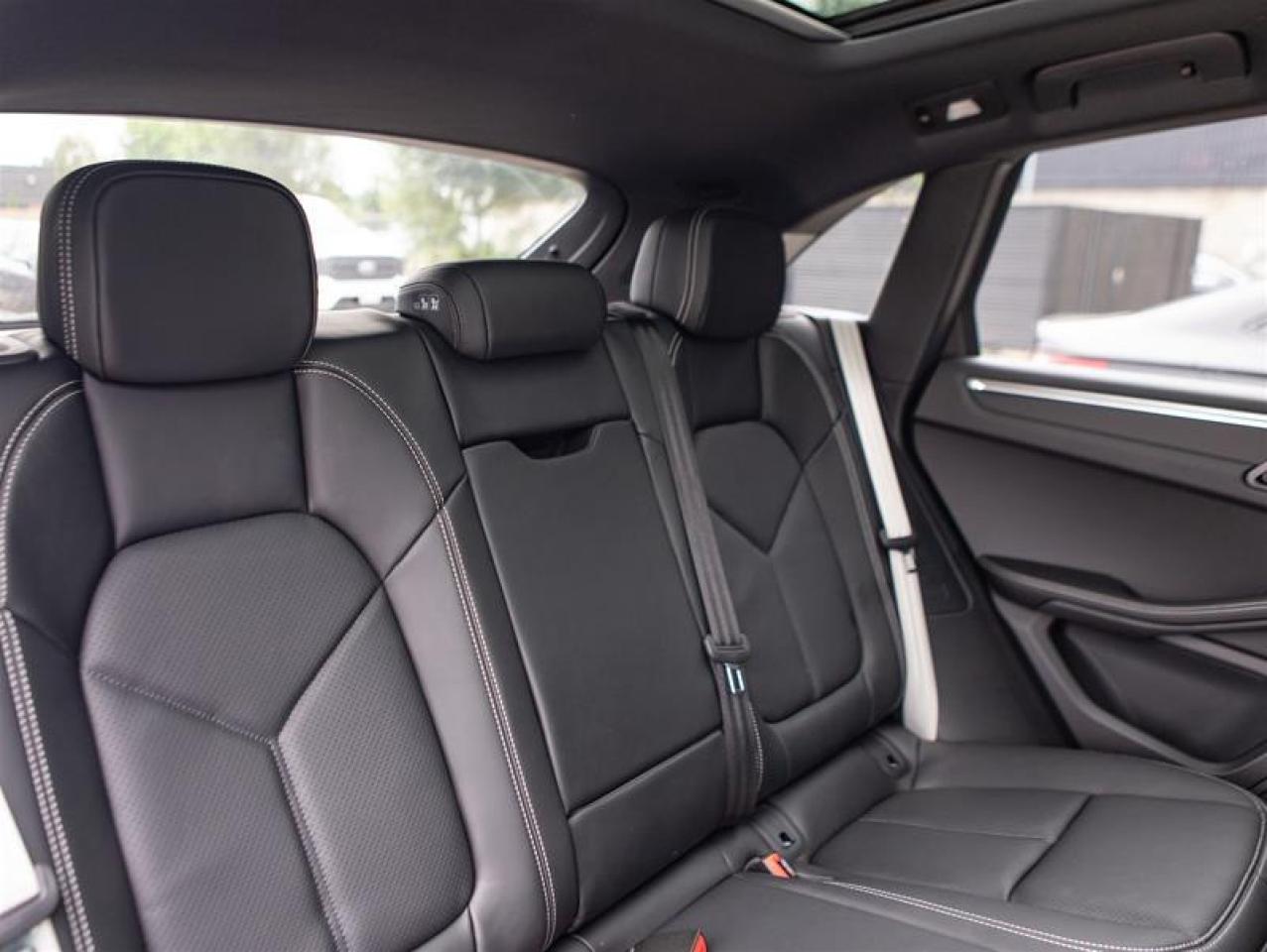 2024 Porsche Macan T AWD Photo