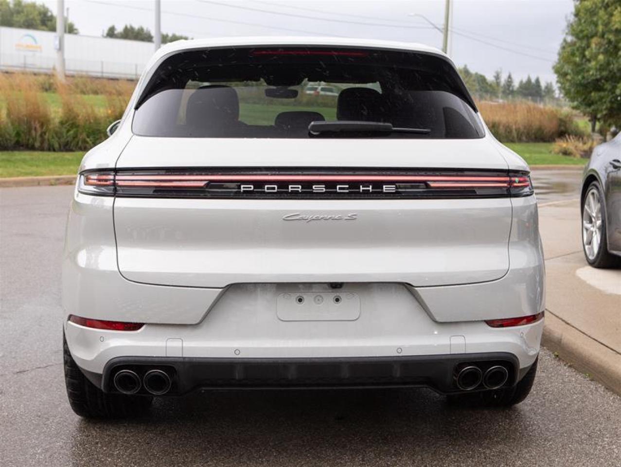 2024 Porsche Cayenne S AWD Photo