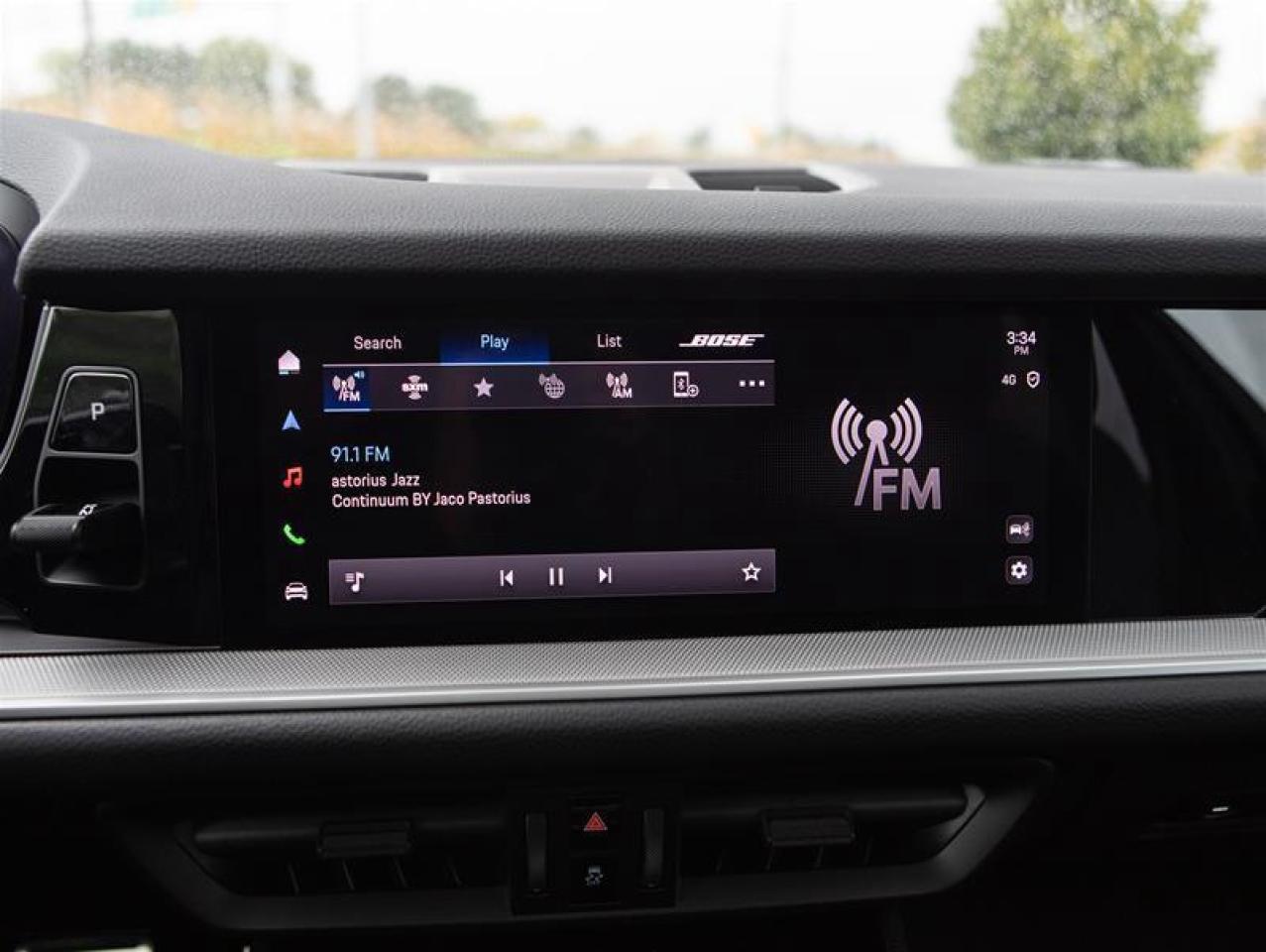 2024 Porsche Cayenne S AWD Photo