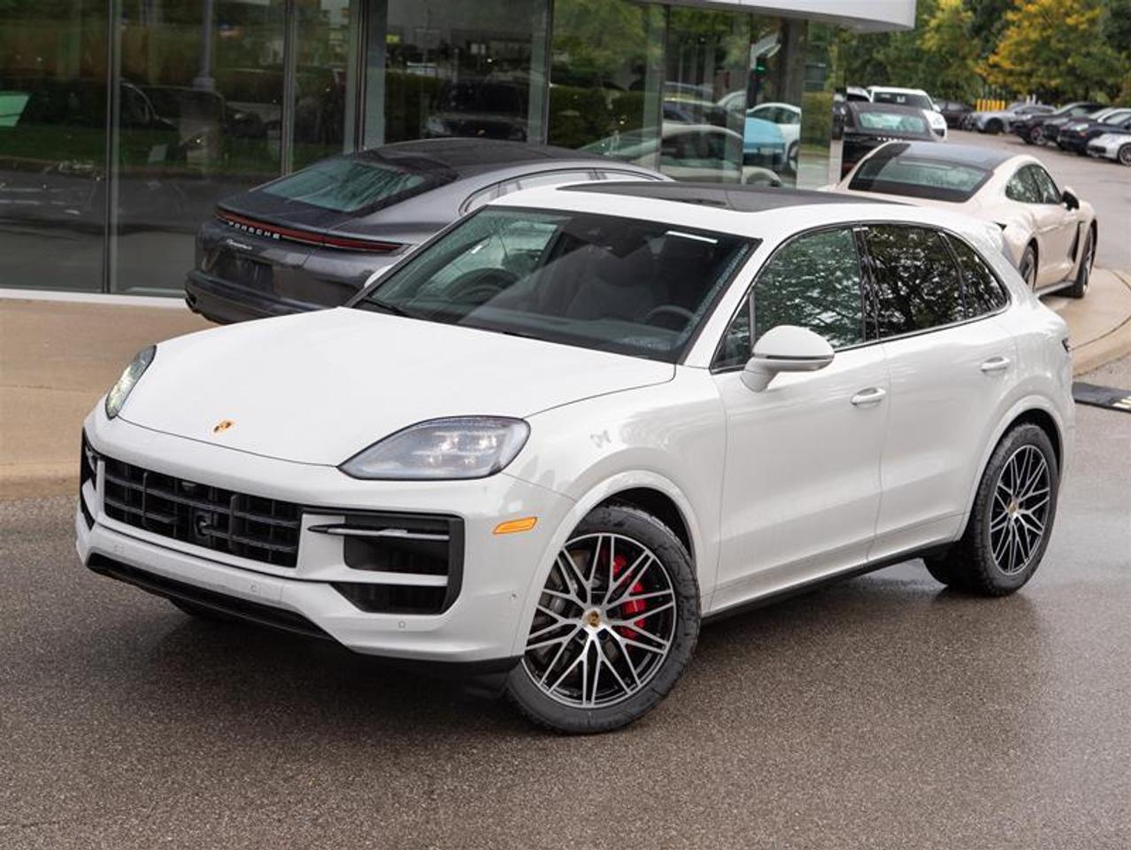 2024 Porsche Cayenne S AWD Photo