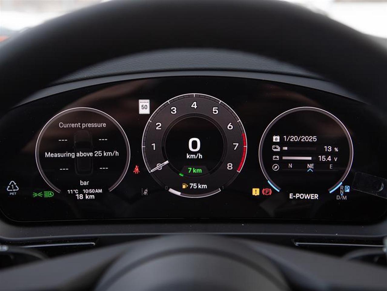 2025 Porsche Cayenne e-Hybrid AWD Photo