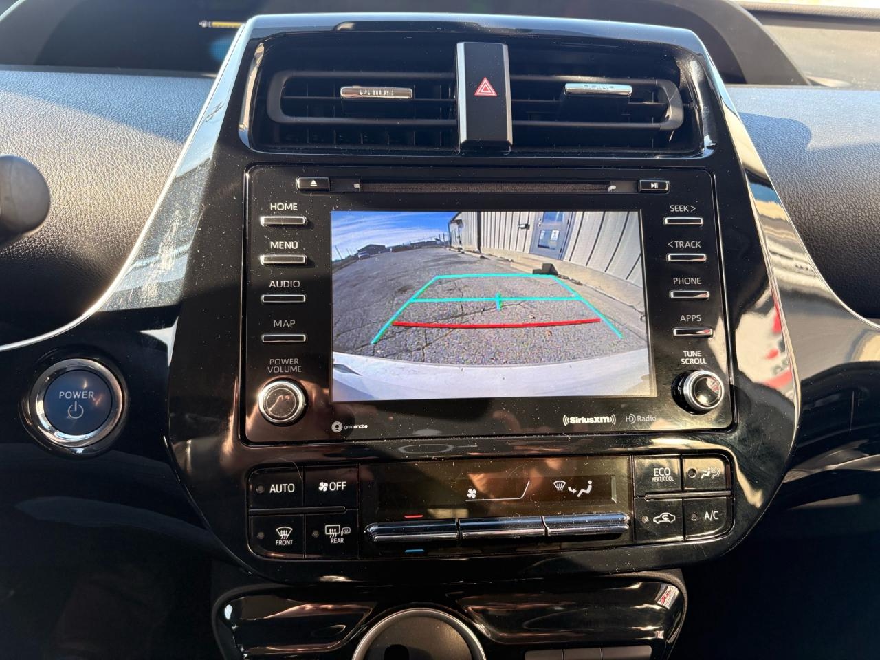 2020 Toyota Prius Prime LE, Plug in Hybrid, Apple Carplay! Photo