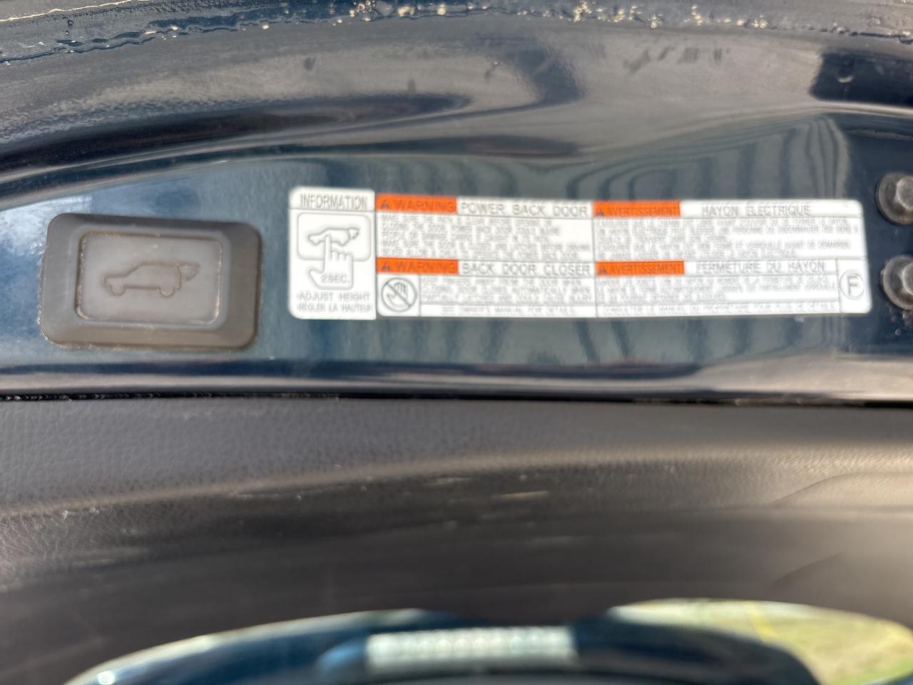 2018 Toyota RAV4 Hybrid Limited, Nav, adapt.  cruise, 360 camera Photo