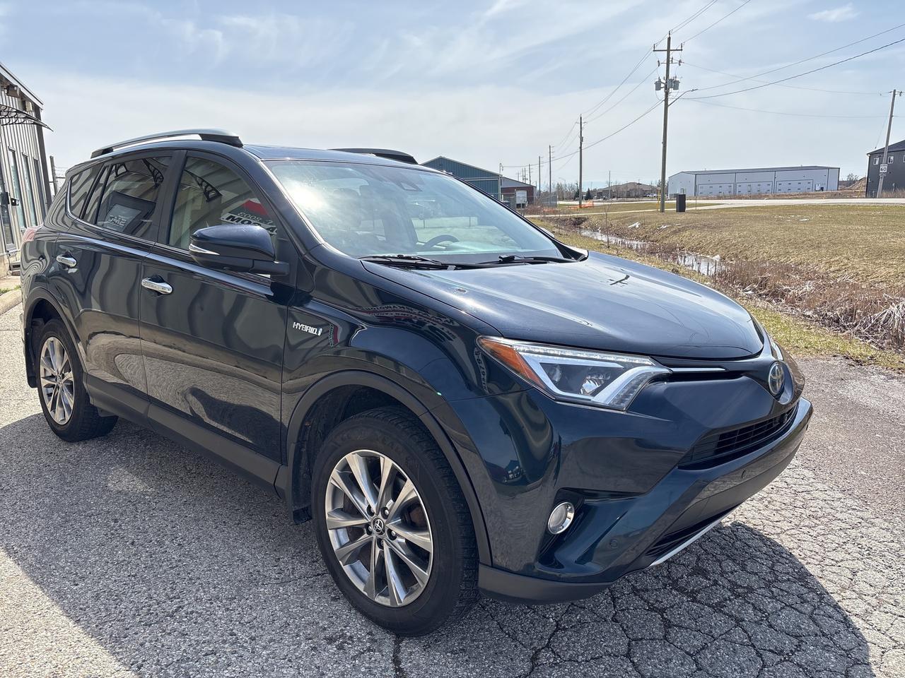 2018 Toyota RAV4 Hybrid Limited, Nav, adapt.  cruise, 360 camera Photo2