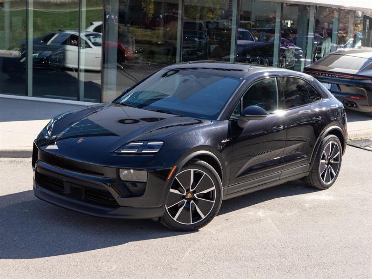 2024 Porsche Macan Electric 4 AWD Photo