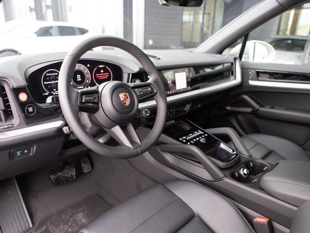 2025 Porsche Cayenne AWD Photo