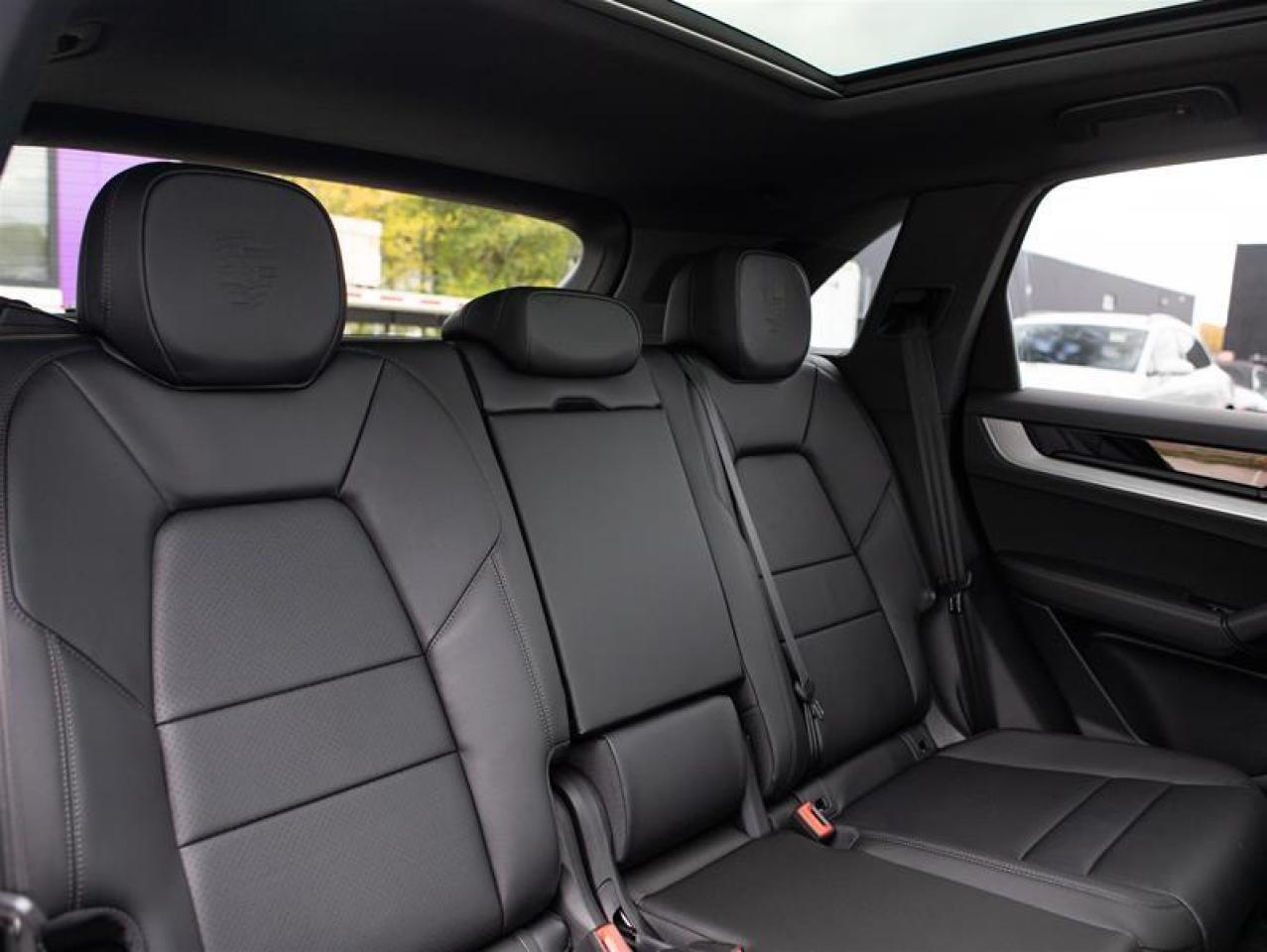 2026 Porsche Cayenne e-Hybrid AWD Photo