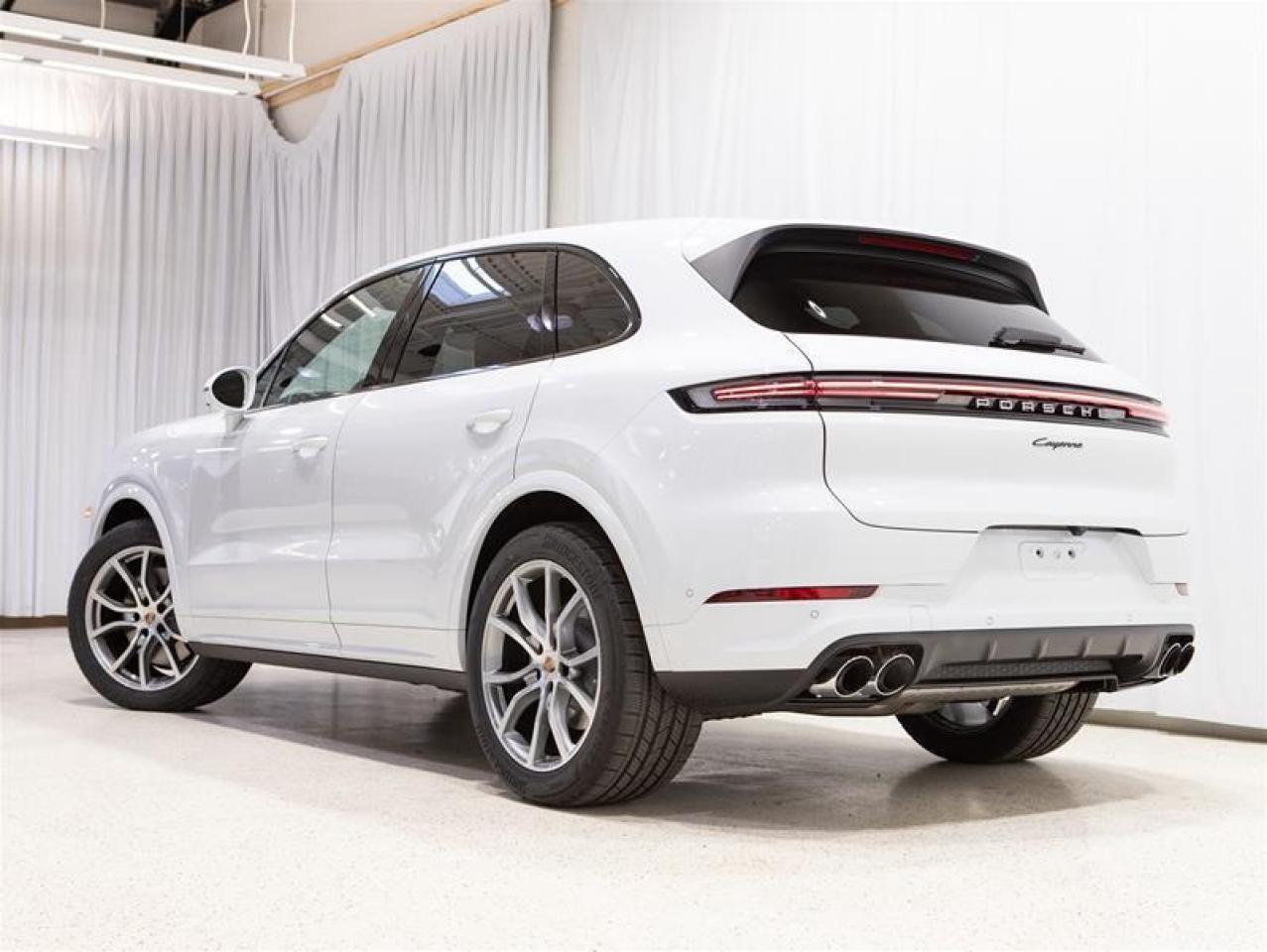 2026 Porsche Cayenne AWD Photo