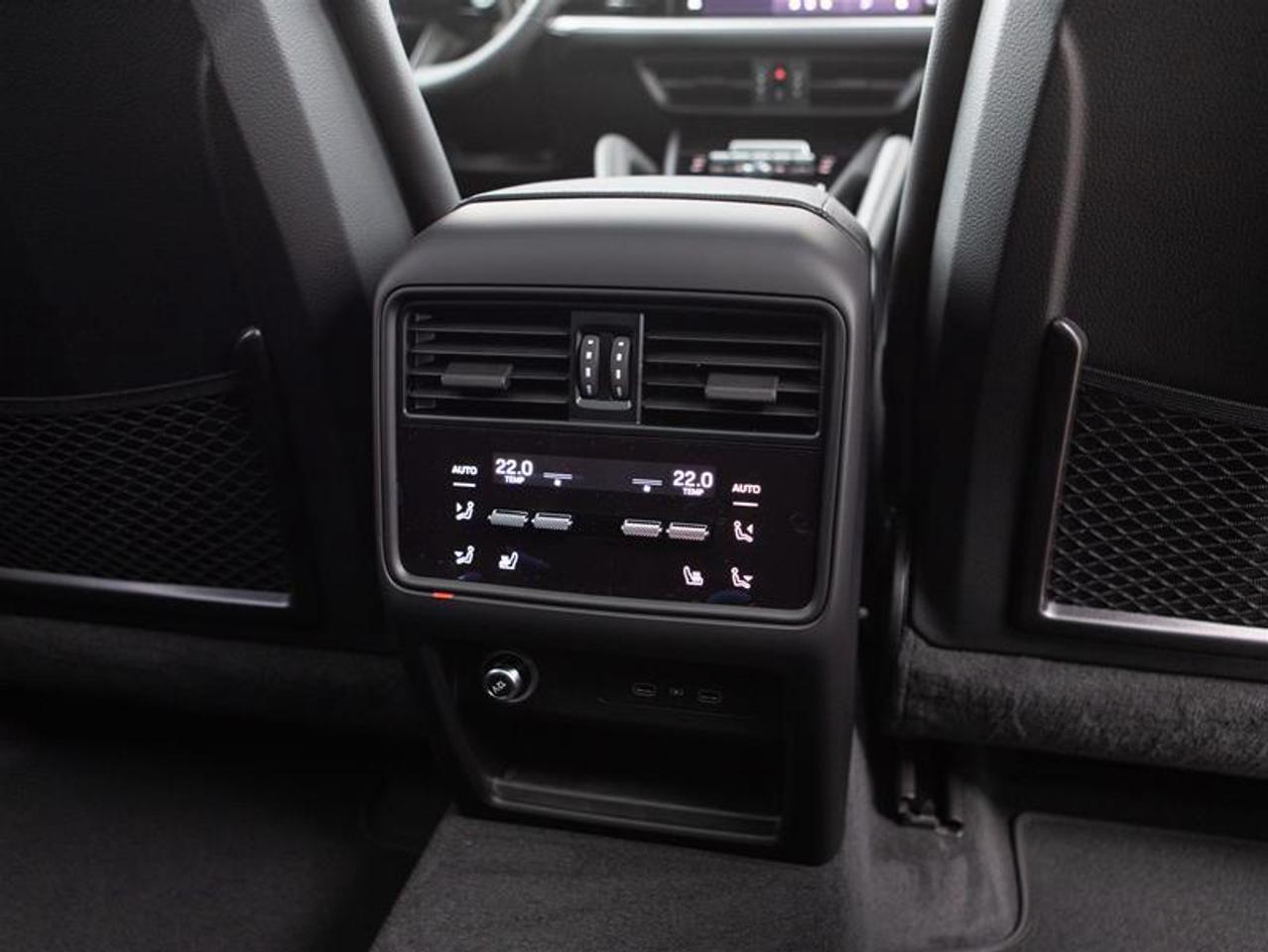 2026 Porsche Cayenne AWD Photo
