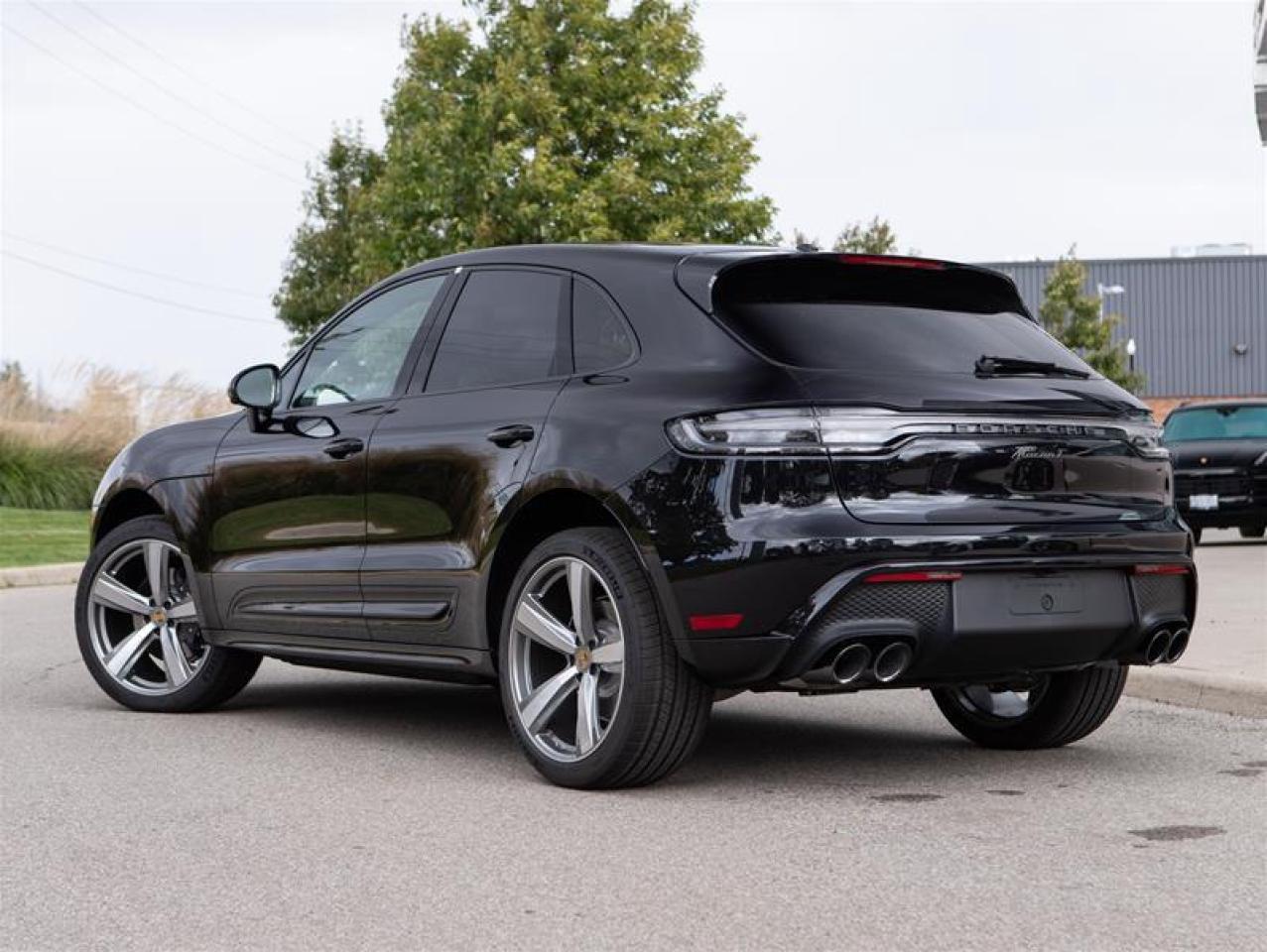 2025 Porsche Macan T AWD Photo2