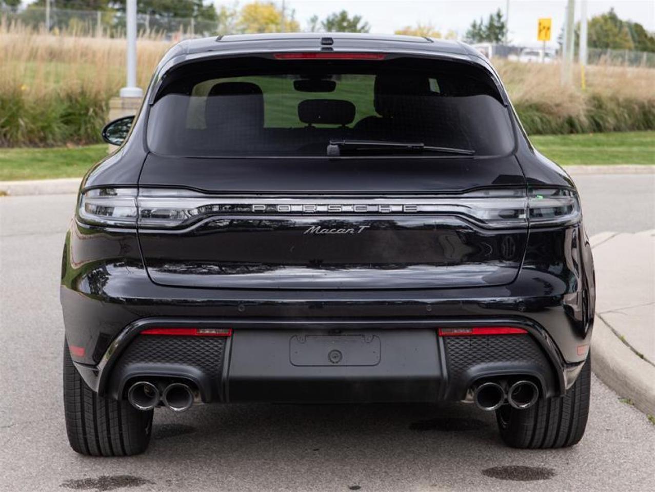 2025 Porsche Macan T AWD Photo