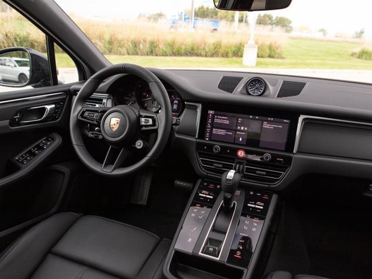 2025 Porsche Macan T AWD Photo