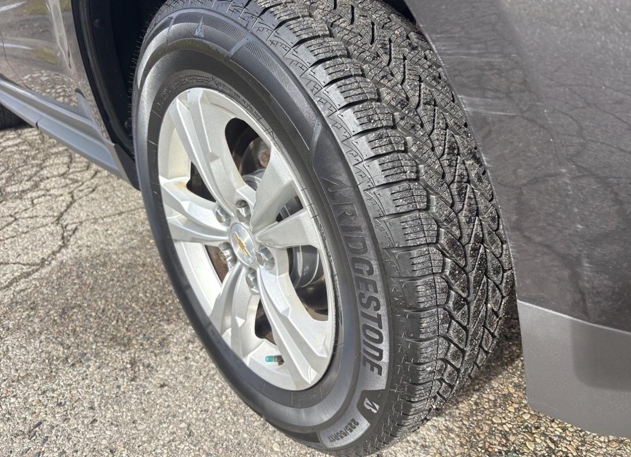 2016 Chevrolet Equinox FWD, Only 97K, Very Clean Photo