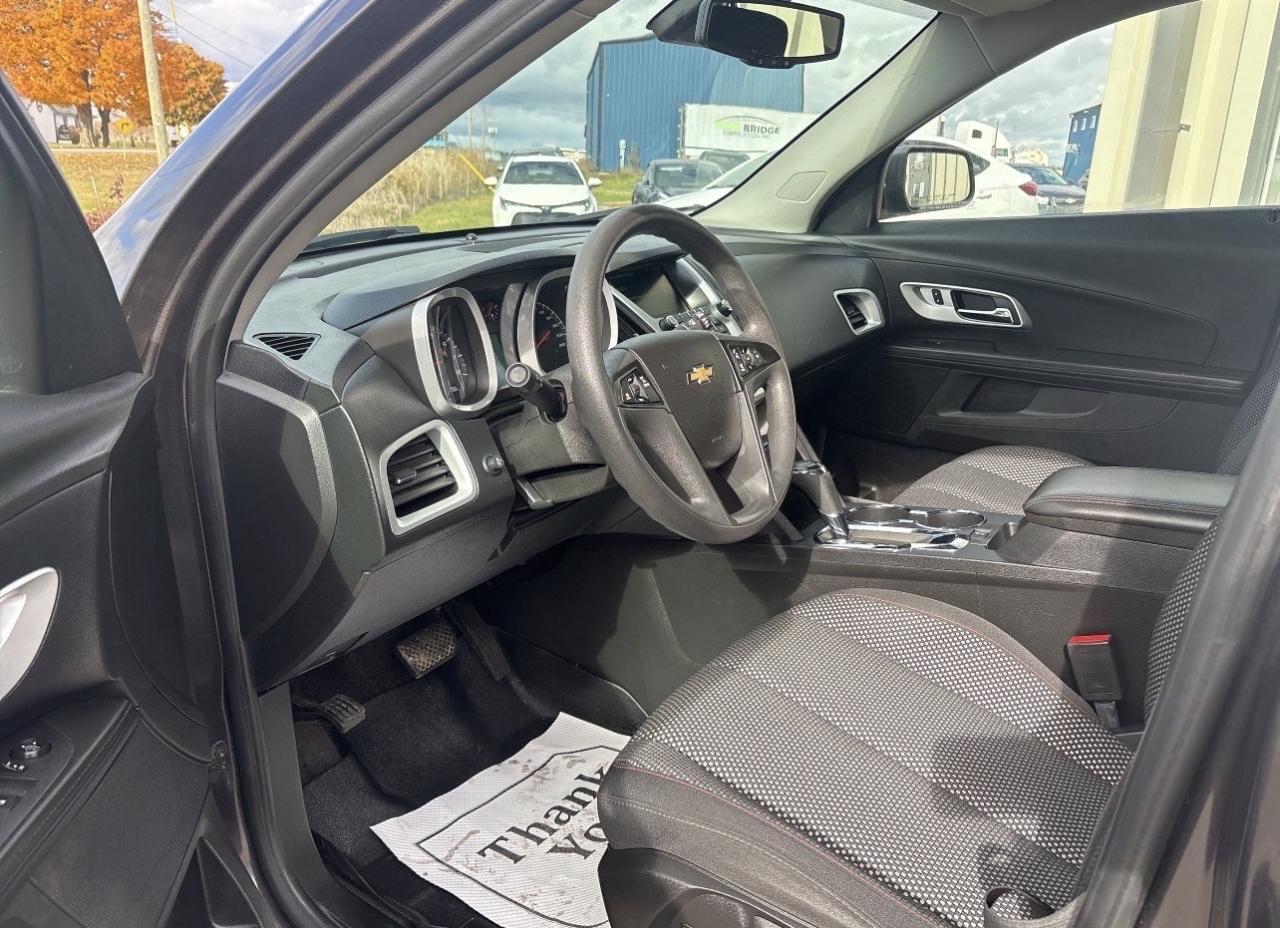 2016 Chevrolet Equinox FWD, Only 97K, Very Clean Photo