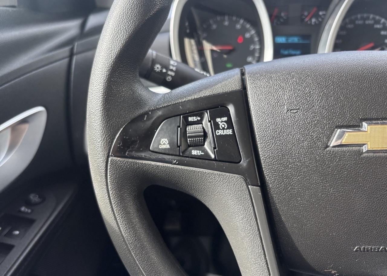 2016 Chevrolet Equinox FWD, Only 97K, Very Clean Photo