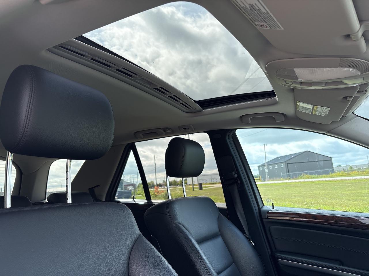 2010 Mercedes-Benz M-Class 4MATIC 4dr ML 350 Photo