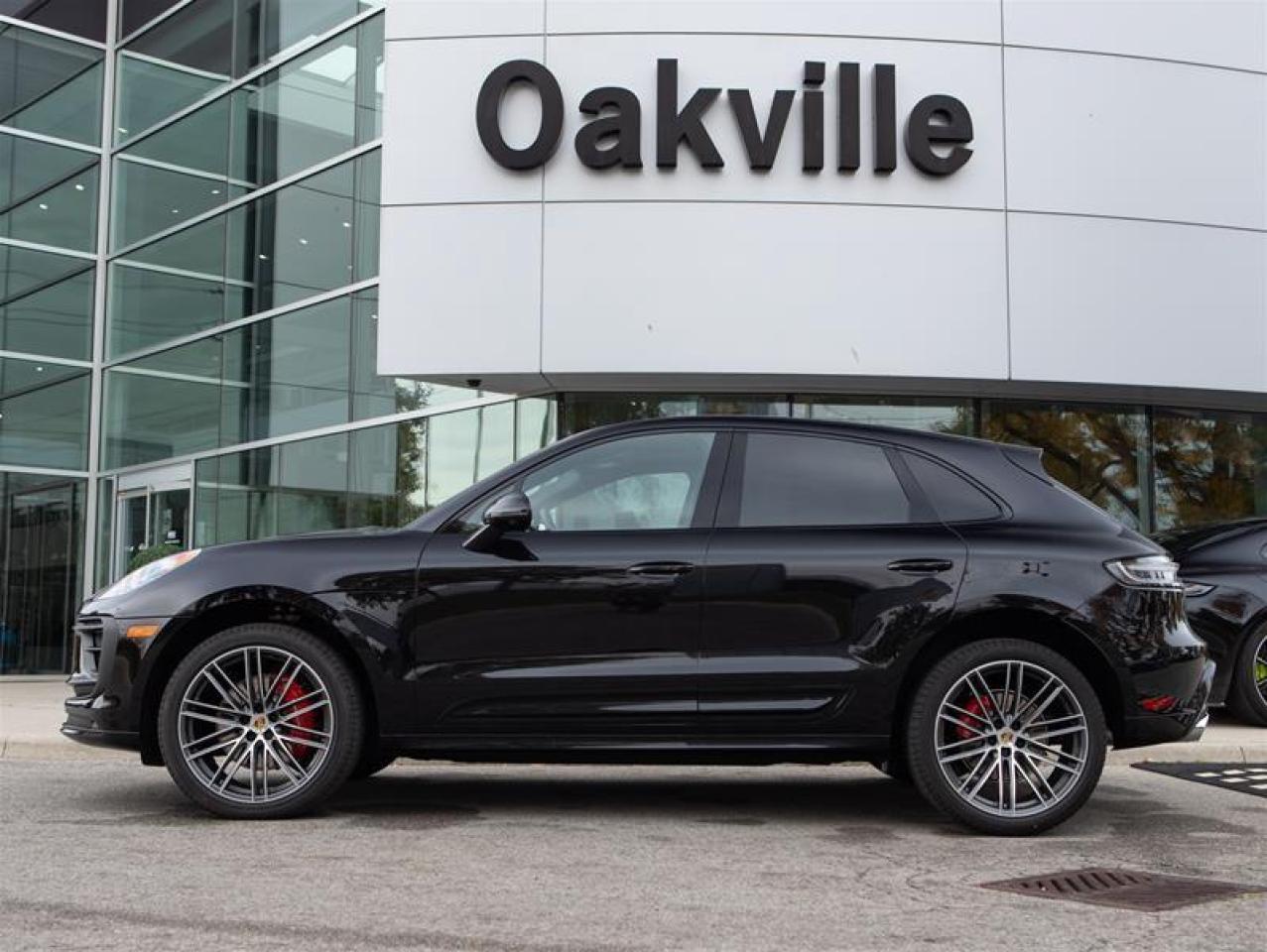 2025 Porsche Macan S AWD Photo