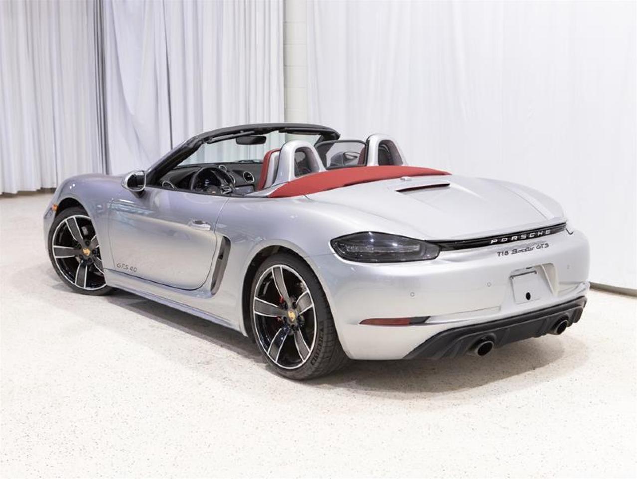 2021 Porsche 718 Boxster GTS 4.0 PDK Photo3