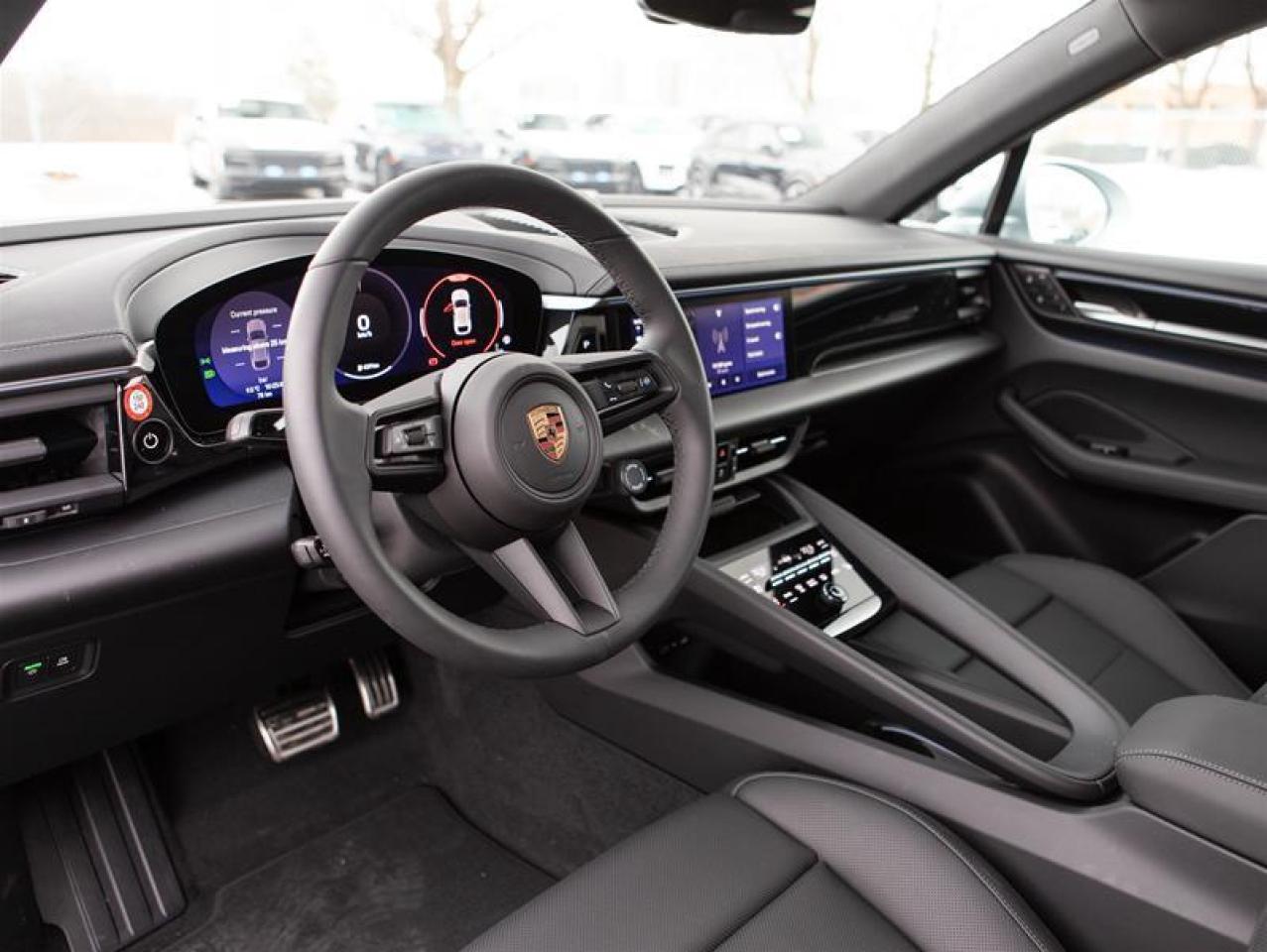 2025 Porsche Macan Electric 4S AWD Photo