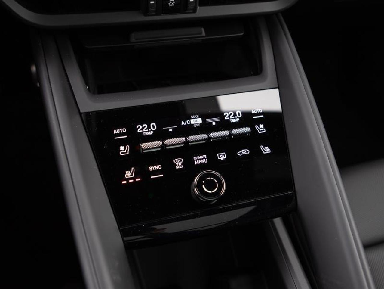 2025 Porsche Macan Electric 4S AWD Photo