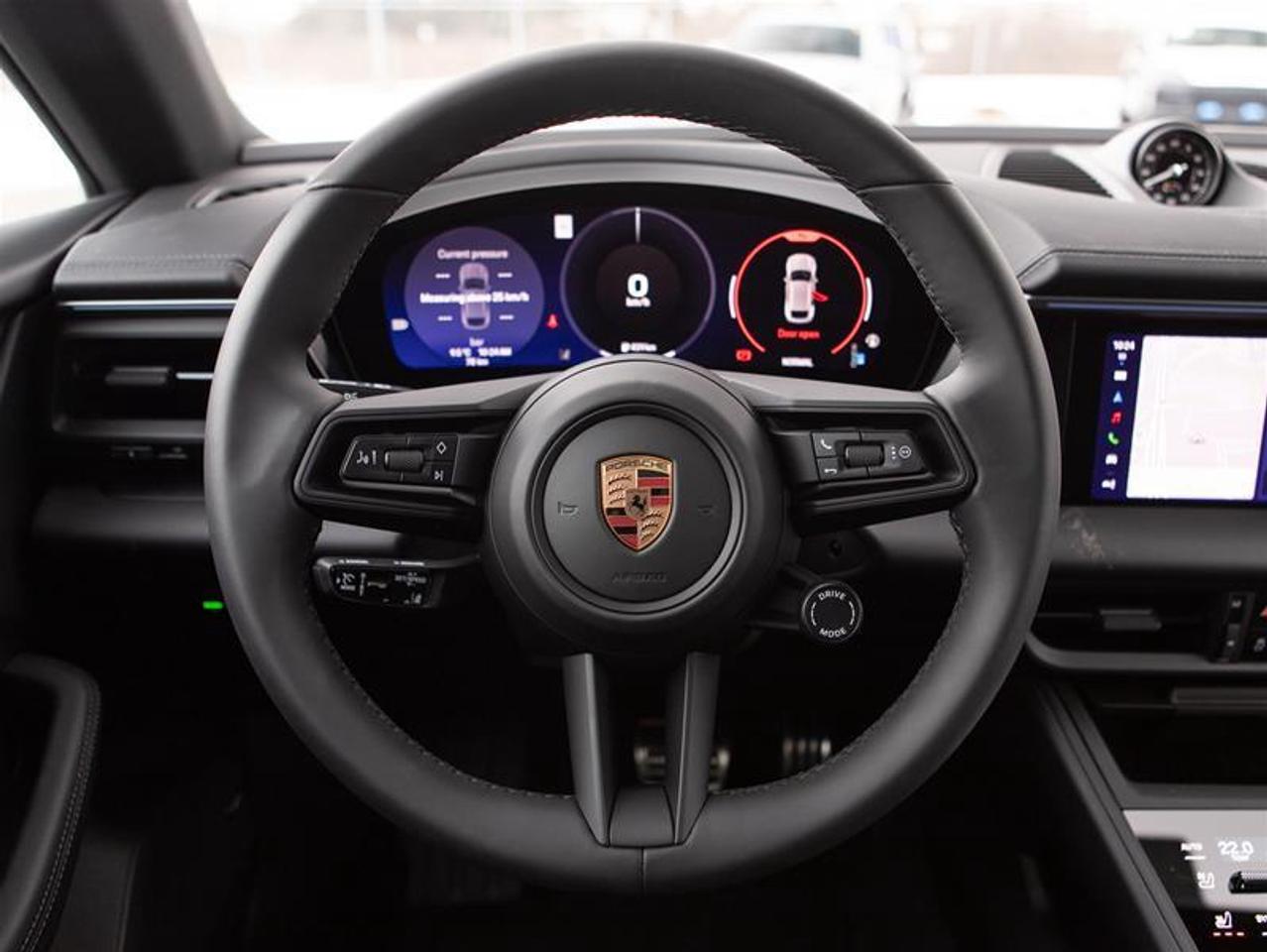 2025 Porsche Macan Electric 4S AWD Photo