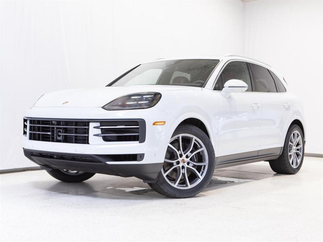 2025 Porsche Cayenne AWD Photo0