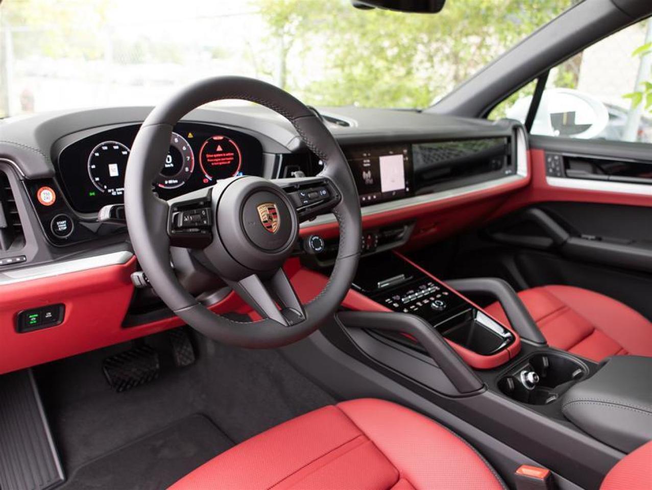 2025 Porsche Cayenne AWD Photo