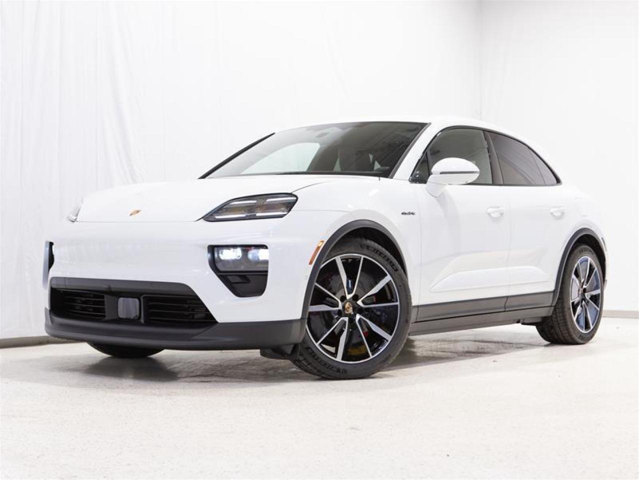 2025 Porsche Macan Electric 4S AWD Photo