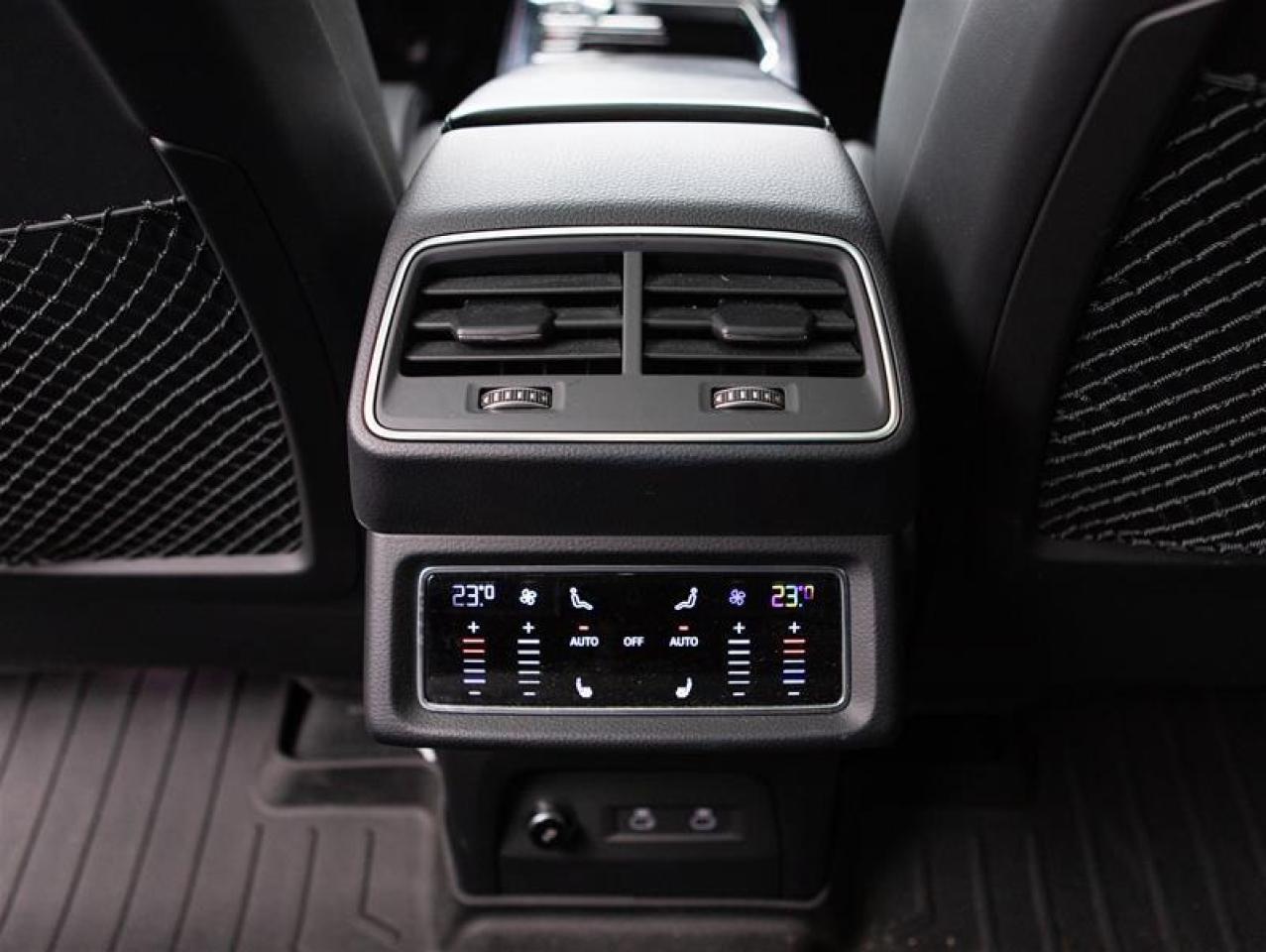 2024 Audi Q8 e-tron quattro Photo