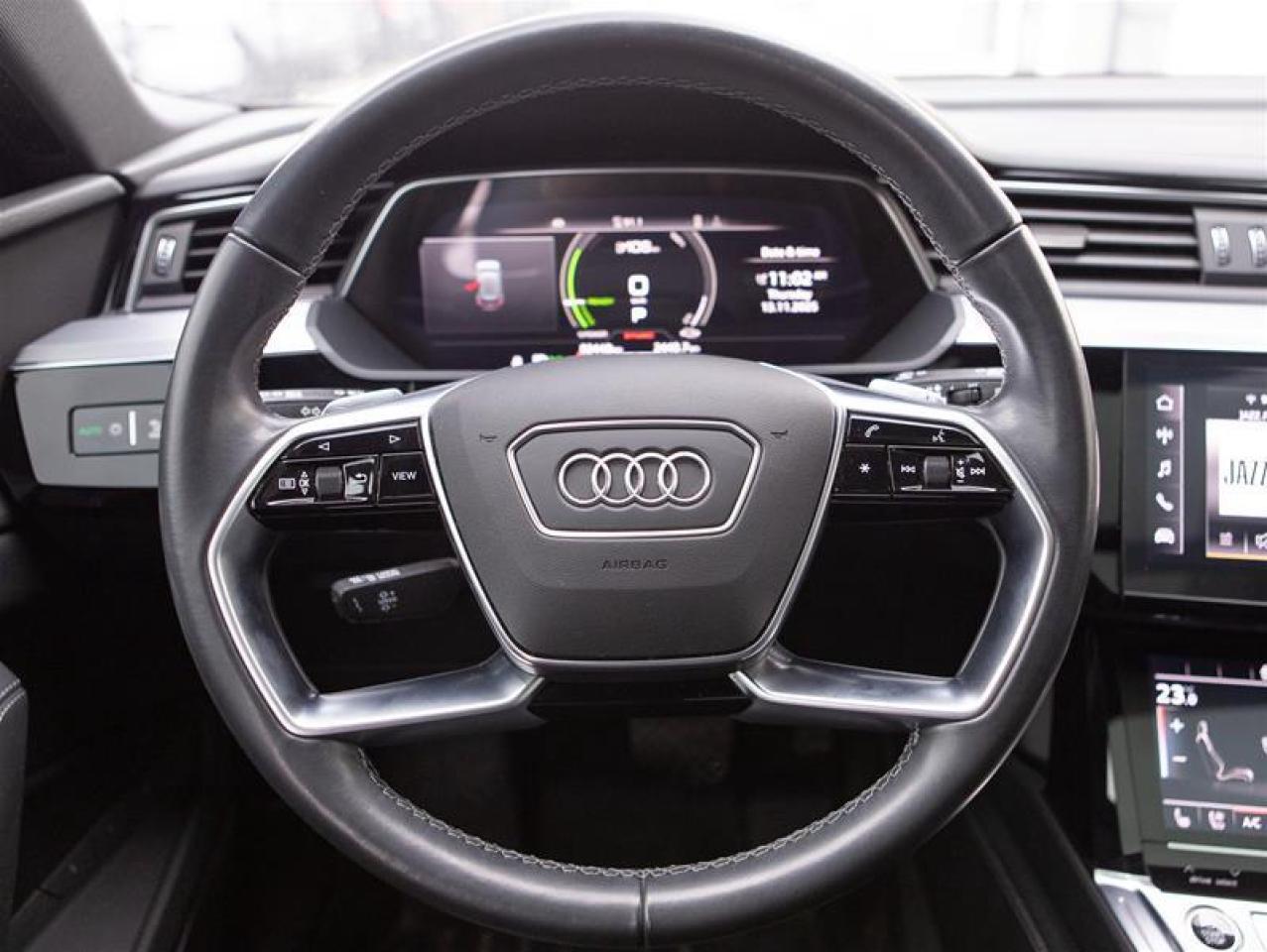 2024 Audi Q8 e-tron quattro Photo