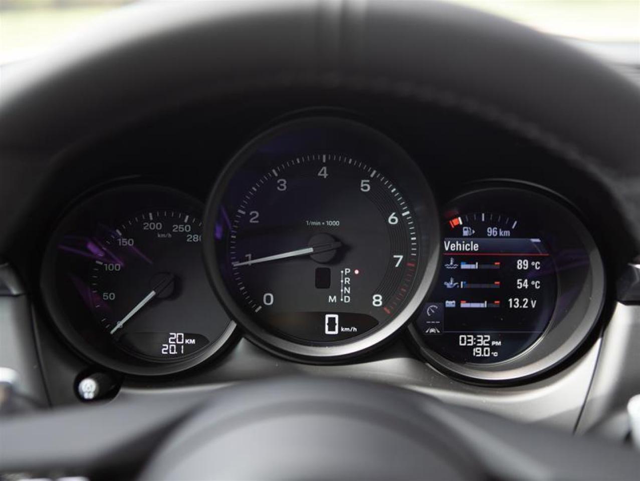 2024 Porsche Macan AWD Photo