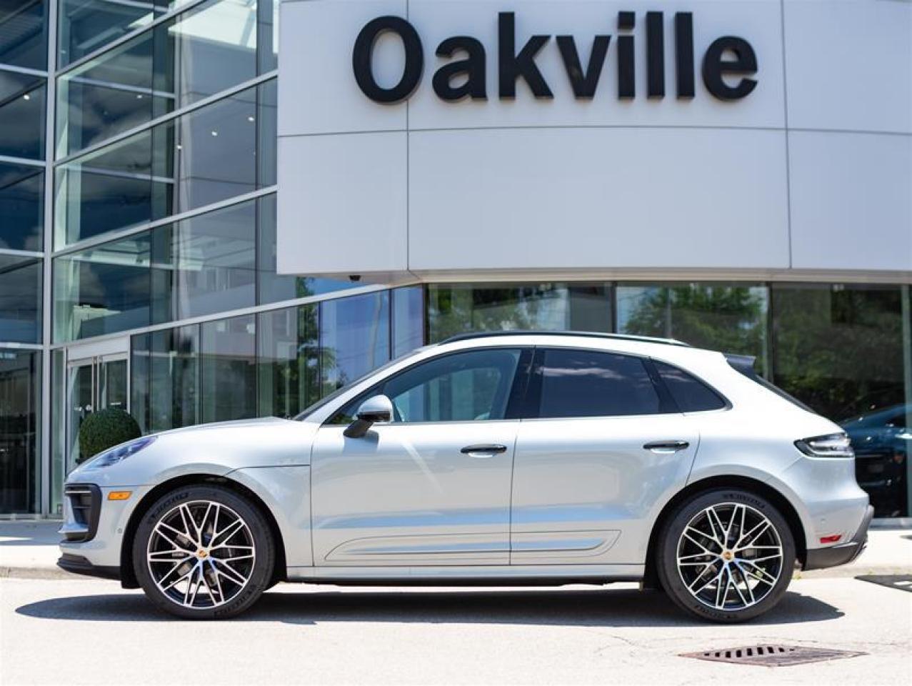 2024 Porsche Macan AWD Photo