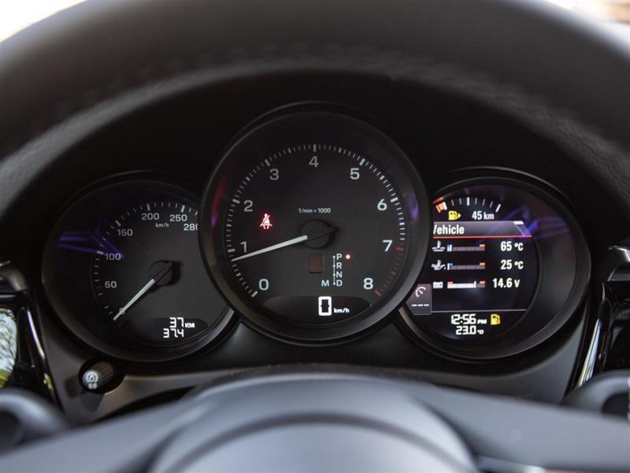 2024 Porsche Macan AWD Photo