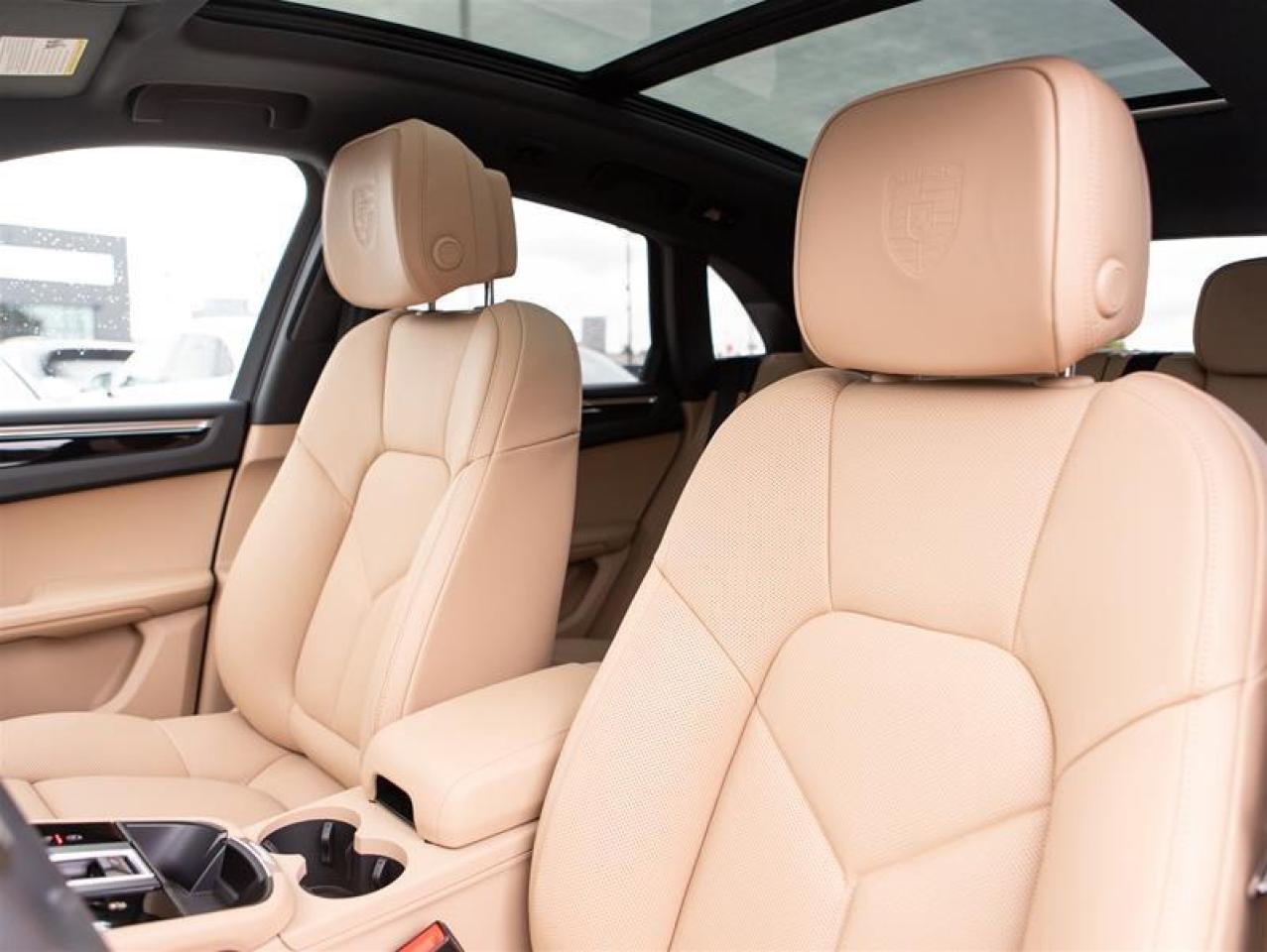 2026 Porsche Macan AWD Photo